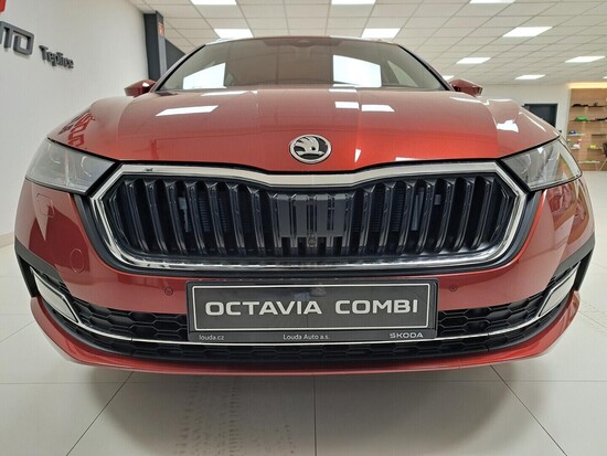 ŠKODA Octavia Combi Style 2,0 TDI 110 kW_2