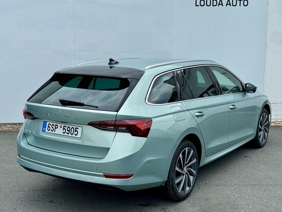 ŠKODA Octavia Combi Style 2,0 TDI 110 kW  DSG_2