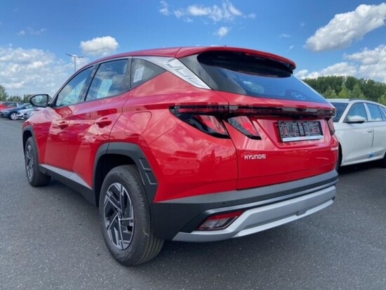 HYUNDAI TUCSON NX4 COMFORT 1.6 T-GDI 110 kW Manuál_5
