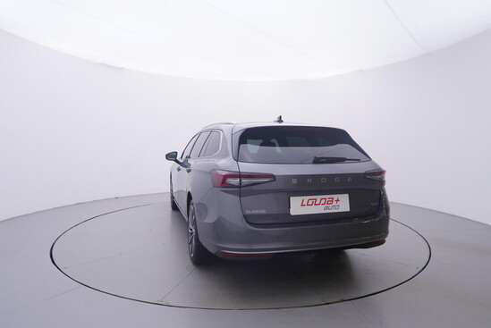 ŠKODA Superb Combi L&K 2,0 TDI 4x4 142 kW_4