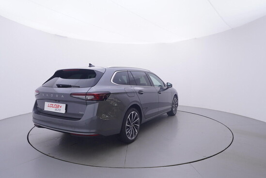 ŠKODA Superb Combi L&K 2,0 TDI 4x4 142 kW_5