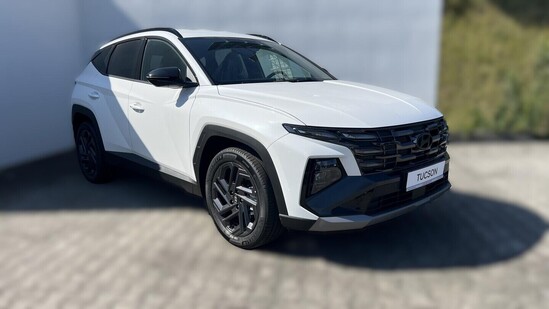 HYUNDAI TUCSON NX4 GO Czech Plus! 1,6 T-GDI 110 kW_1