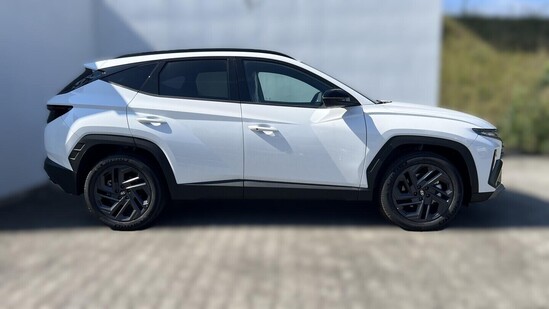 HYUNDAI TUCSON NX4 GO Czech Plus! 1,6 T-GDI 110 kW_3