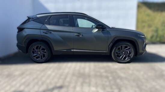 HYUNDAI TUCSON NX4 GO Czech Plus! 1,6 T-GDI 110 kW_3