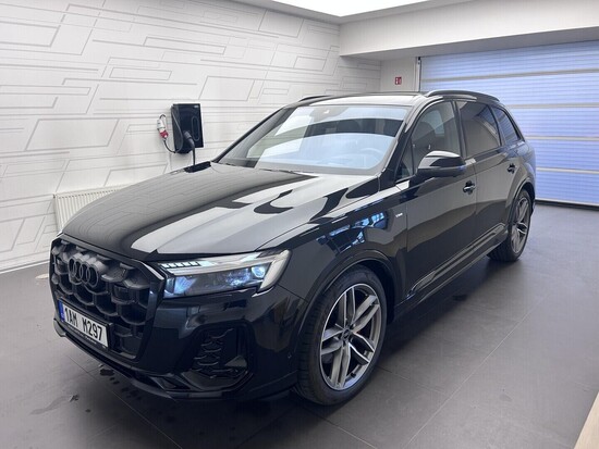 AUDI Q7 S-Line 50TDI V6 210 kW_1