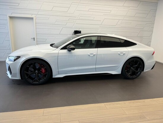 AUDI RS7 Sportback Performance quattro TFSI 463 kW_4