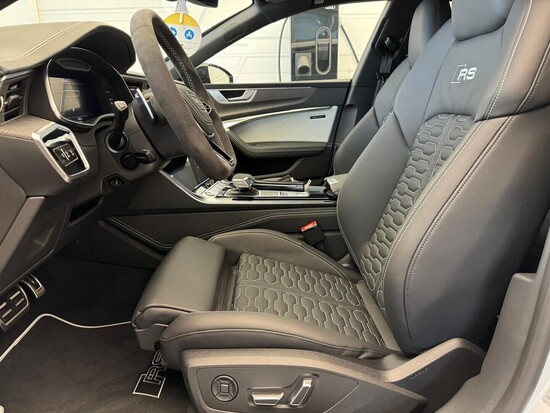 AUDI RS7 Sportback Performance quattro TFSI 463 kW_5