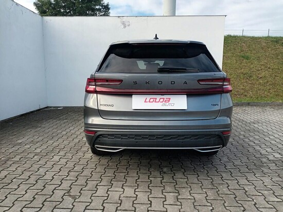 ŠKODA Kodiaq Sportline 2,0 TDI 142 kW 7-stup. automat. 4x4_5