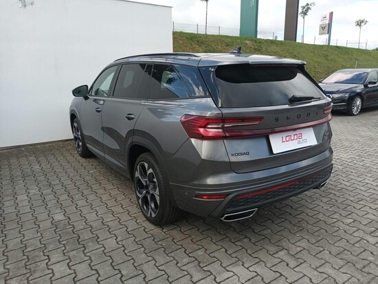 ŠKODA Kodiaq RS 2,0 TSI 195 kW 7-stup. automat. 4x4_5