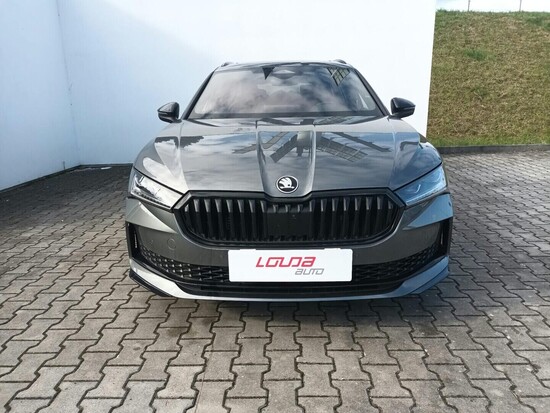 ŠKODA  Superb Combi Sportline 2,0 TSI 195 kW 7-stup. automat. 4x4_3