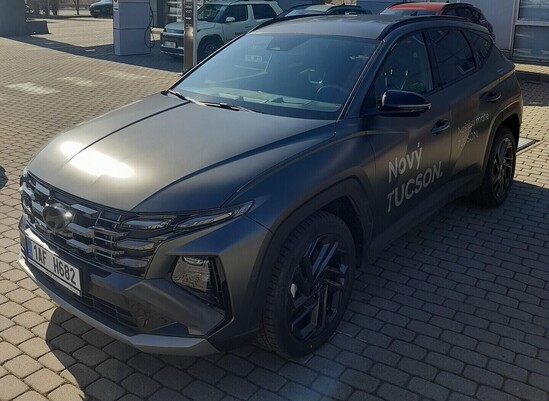 HYUNDAI Tucson 25 1,6 T-GDI 4WD DCT Edice 20 Premium_1
