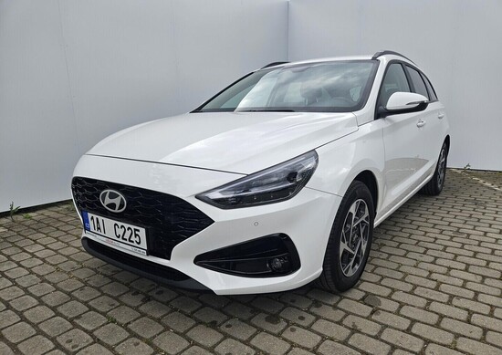 HYUNDAI i30 WG PD PE GO Czech! 1,5i 71 kW_1