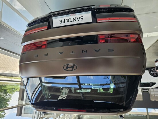HYUNDAI SANTA FE HEV MX5 Calligraphy 1,6 T-GDI HEV 176 kW_3