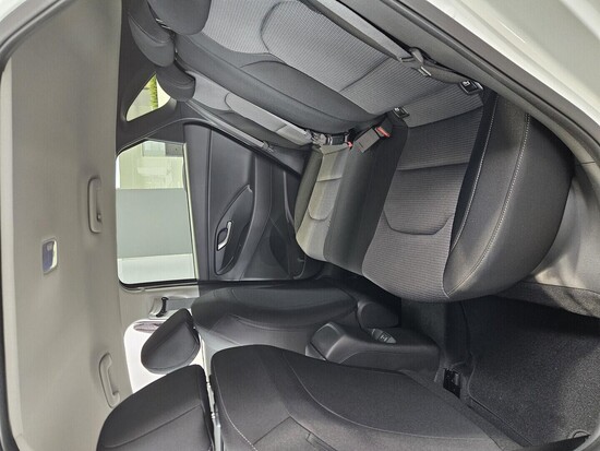 HYUNDAI i30 HB PD PE GO Czech! 1,0 T-GDI 85 kW_4