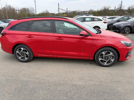 HYUNDAI i30 WG PD PE GO Czech! 1,6 T-GDI 110 kW_4