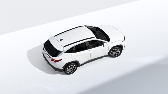 HYUNDAI TUCSON NX4 Premium 1,6 T-GDI 118 kW_3