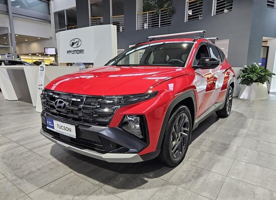 HYUNDAI TUCSON NX4 GO Czech! 1,6 T-GDI 132 kW_1