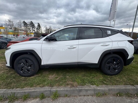 HYUNDAI TUCSON NX4 GO Czech! 1,6 T-GDI 132 kW_2