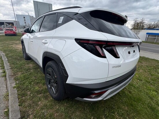 HYUNDAI TUCSON NX4 GO Czech! 1,6 T-GDI 132 kW_3