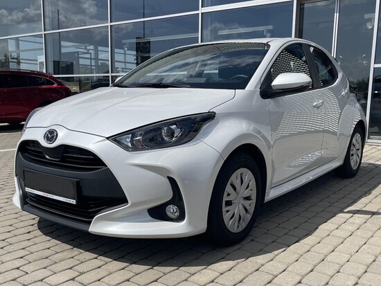 MAZDA 2 Hybrid Center-line  AT 1.5 85 kW  _1