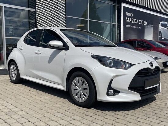MAZDA 2 Hybrid Center-line  AT 1.5 85 kW  _2