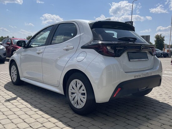 MAZDA 2 Hybrid Center-line  AT 1.5 85 kW  _4