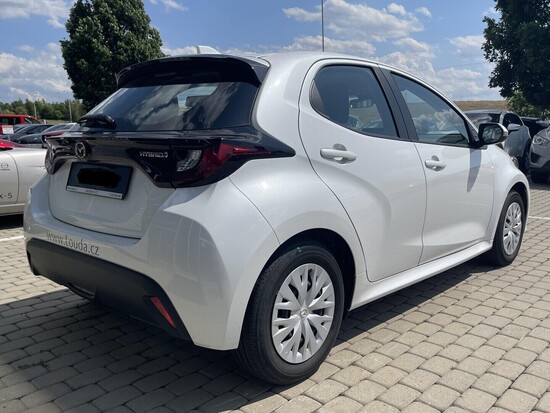 MAZDA 2 Hybrid Center-line  AT 1.5 85 kW  _5