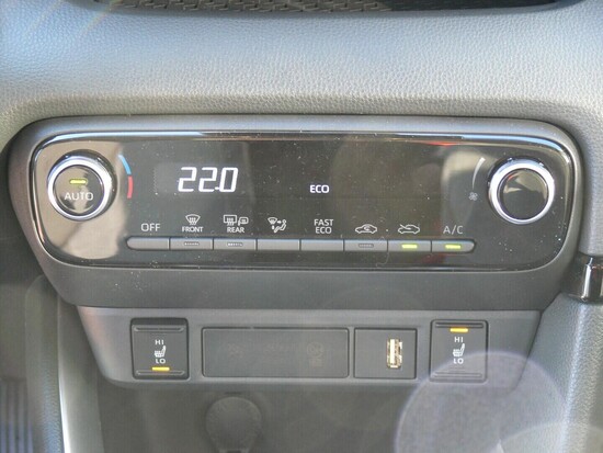 MAZDA 2 Hybrid Center-line  AT 1.5 85 kW  _5