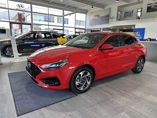 HYUNDAI i30 FB PD PE Style 1,0 T-GDI 74 kW_1
