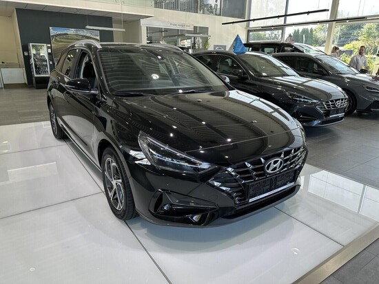 HYUNDAI i30 WG MY23 Smart 1,0 T-GDI 88 kW_3