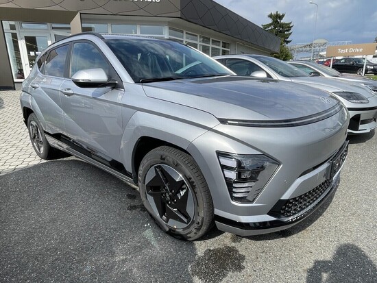 HYUNDAI KONA EV SX2 Czech Edition POWER 64,8 kWh 150 kW_3