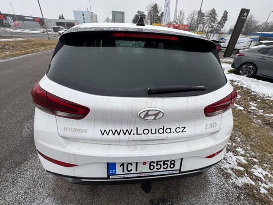 HYUNDAI i30 HB PD PE GO Czech! 1,0 T-GDI 85 kW  _4