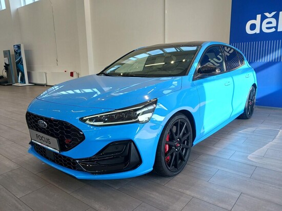 FORD Focus ST 5D 2,3 EcoBoost 206 kW_1