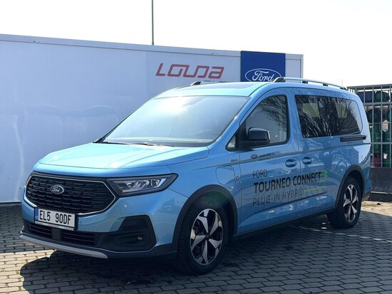 FORD Tourneo Connect V761 Grand Tourneo 1,5 EcoBoost 110 kW_1