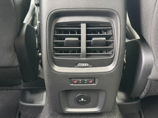 FORD Kuga  1,5 EcoBoost 137 kW_4
