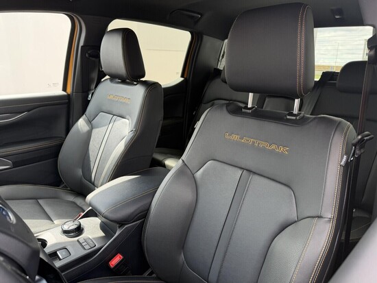 FORD Ranger Double Cab 3,0 EcoBlue V6 176 kW_5