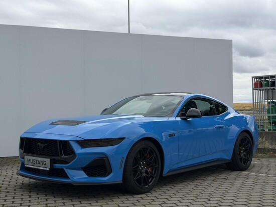 FORD Mustang Fastback 5,0 GT 328 kW_1