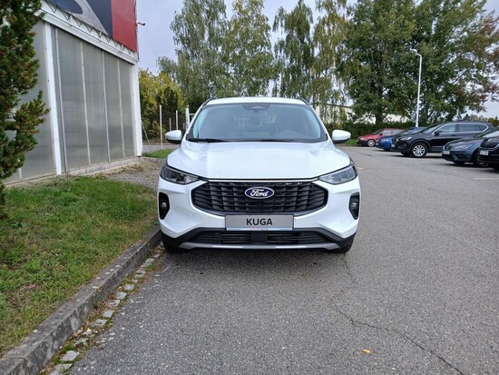 FORD Kuga TITANIUM 1,5 EcoBoost 137 kW_2