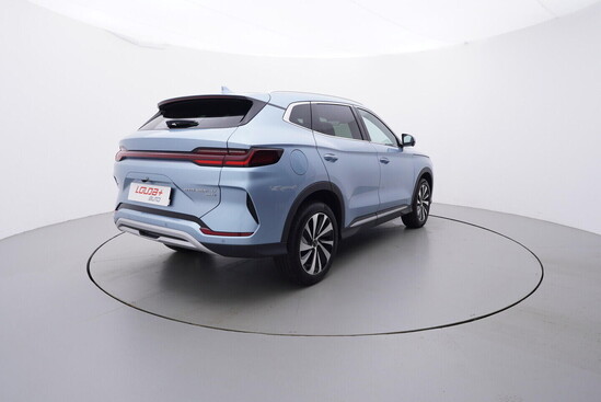 BYD SEAL U DMi Design plug-in hybrid 238 kW_3