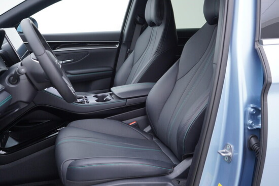 BYD SEAL U DMi Design plug-in hybrid 238 kW_5
