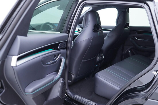 BYD SEAL U DMi Design plug-in hybrid 238 kW_5
