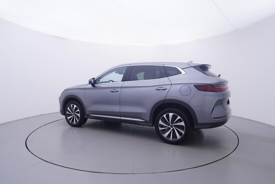 BYD SEAL U DMi Design plug-in hybrid 238 kW_2