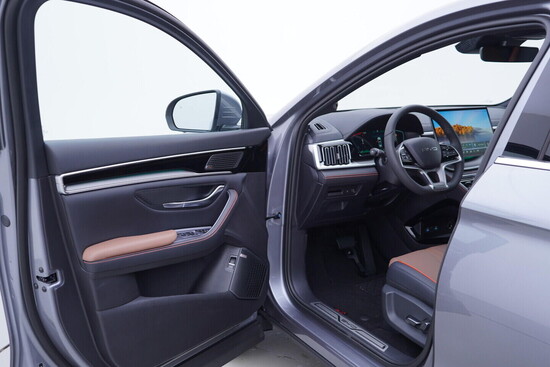BYD SEAL U DMi Design plug-in hybrid 238 kW_4