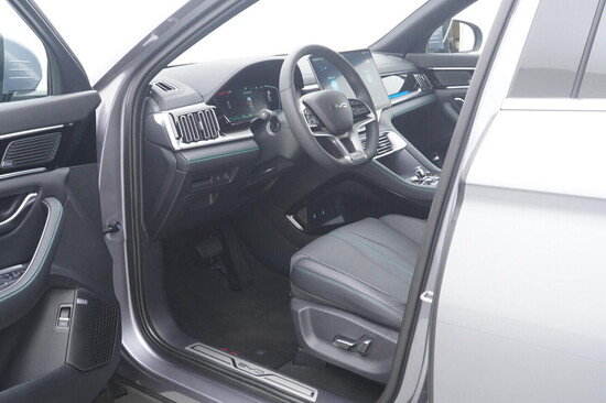 BYD SEAL U DMi Design plug-in hybrid 238 kW_4
