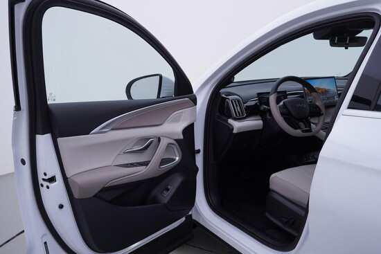 BYD Sealion 5 Design  156 kW_4