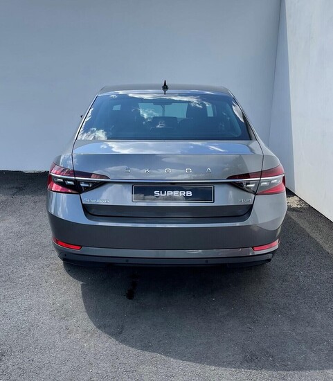 ŠKODA Superb L&K 2.0 TDI 147 kW  DSG_5