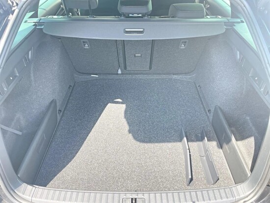 ŠKODA Octavia Combi Sportline 2,0 TDI 110 kW_5