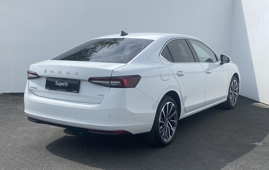 ŠKODA Superb L&K 2,0 TDI 4x4 142 kW_5