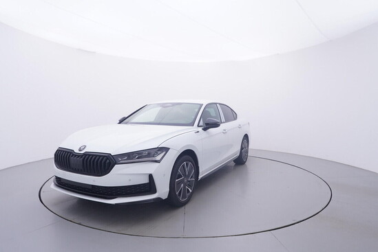 ŠKODA Superb Sportline 2.0 TDI 4x4x 142 kW_1