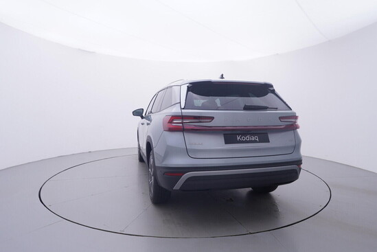 ŠKODA Kodiaq Selection  2,0 TDI 4x4 142 kW_4